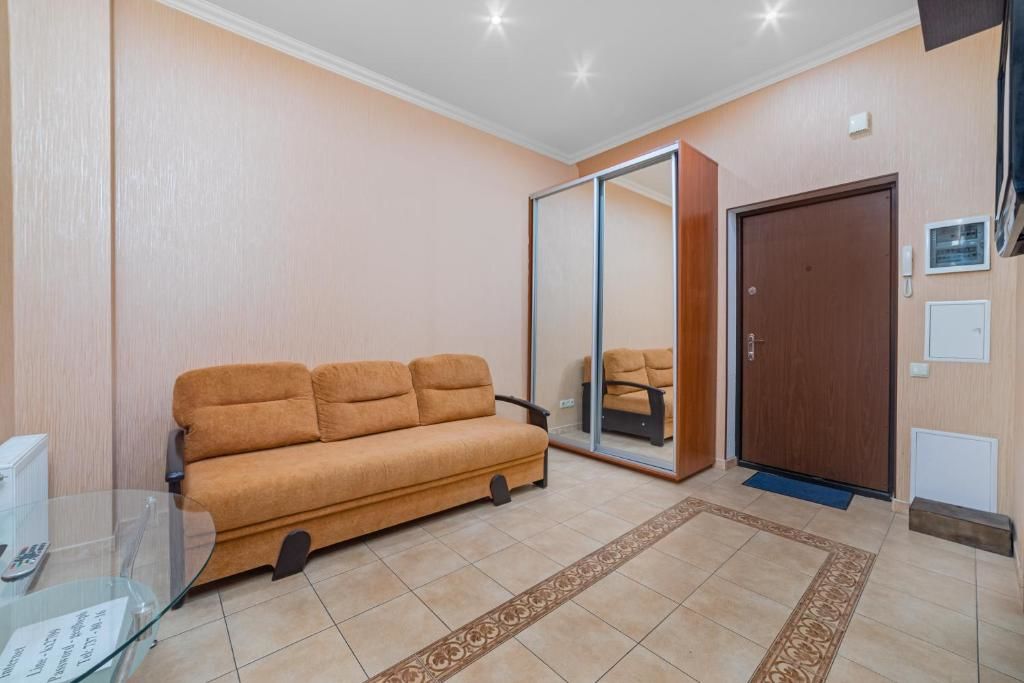 Апартаменты Two-bedroom apartment with balcony and kitchen Одесса